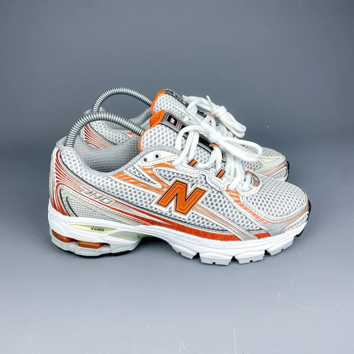 NB 740 Orange